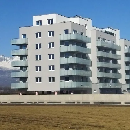 شقة Utulny S Vyhladom Na Tatry بوبراد
