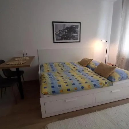 Utulny S Vyhladom Na Tatry Apartament *